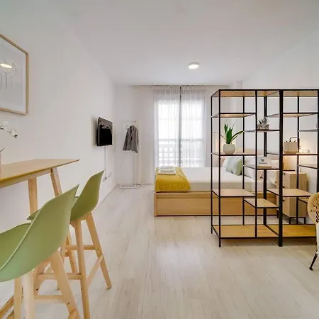 Apartament Sophisticated In The Center Of *